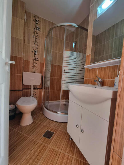 Untamed Horizons Bathroom